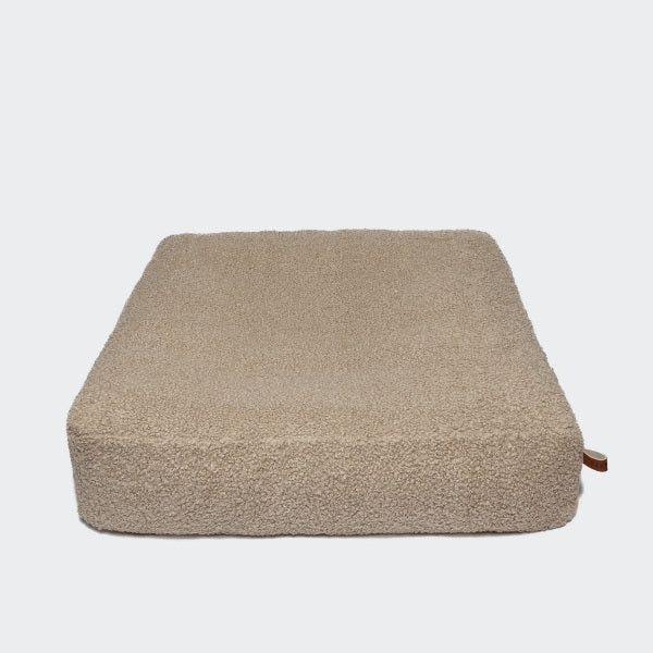 Cloud7 Cube // Luxus-Hundekissen im exklusiven Design (Curl Cream)