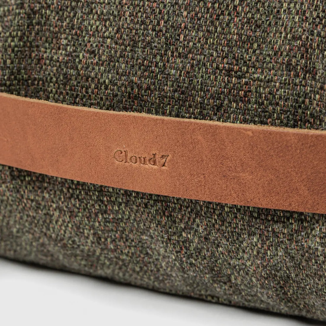 Cloud7 Homey // Weiches Hundekissen (Oliv)