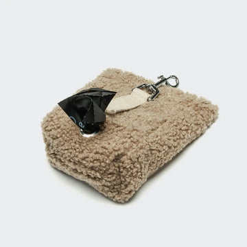 Cloud7 Treat Bag // Leckerlibeutel und Hundetaschenhalter (Plüsch beige)
