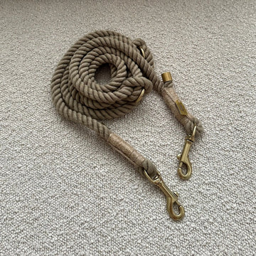 Meine erste Leine // Verstellbare und weiche Welpenleine (khaki)