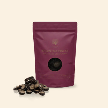 Essential Finest // Getreidefreie Luxus-Leckerlis (Lamm & Brombeere)