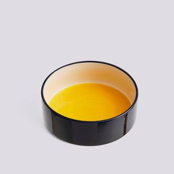 HAY Dogs Bowl Large // Keramik-Hundenapf (gelb/marineblau)