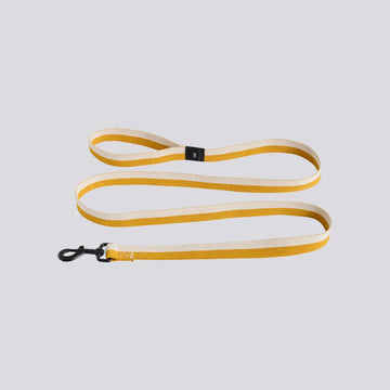 HAY Dogs Flat // Klassische Hundeleine aus recyceltem Nylon (Gelb/Creme)