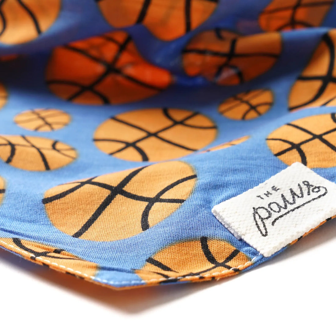 Dunk Basketball // Hundehalstuch mit Basketballbällen