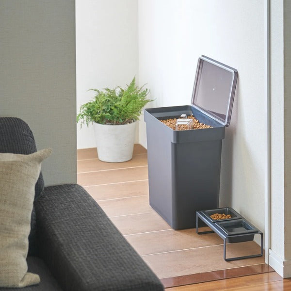 Yamazaki Tower 12 kg. // Luftdichter Hundefutterbehälter (schwarz)