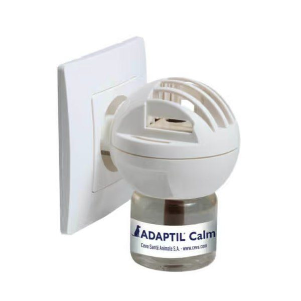Adaptil Calm Home Diffusor // hilft Ihrem Hund, sich zu entspannen und sich sicher zu fühlen.