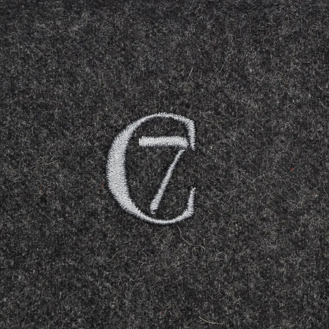 Cloud7 Brooklyn, Dackel // Warme Hundedecke aus Wolle (anthra)