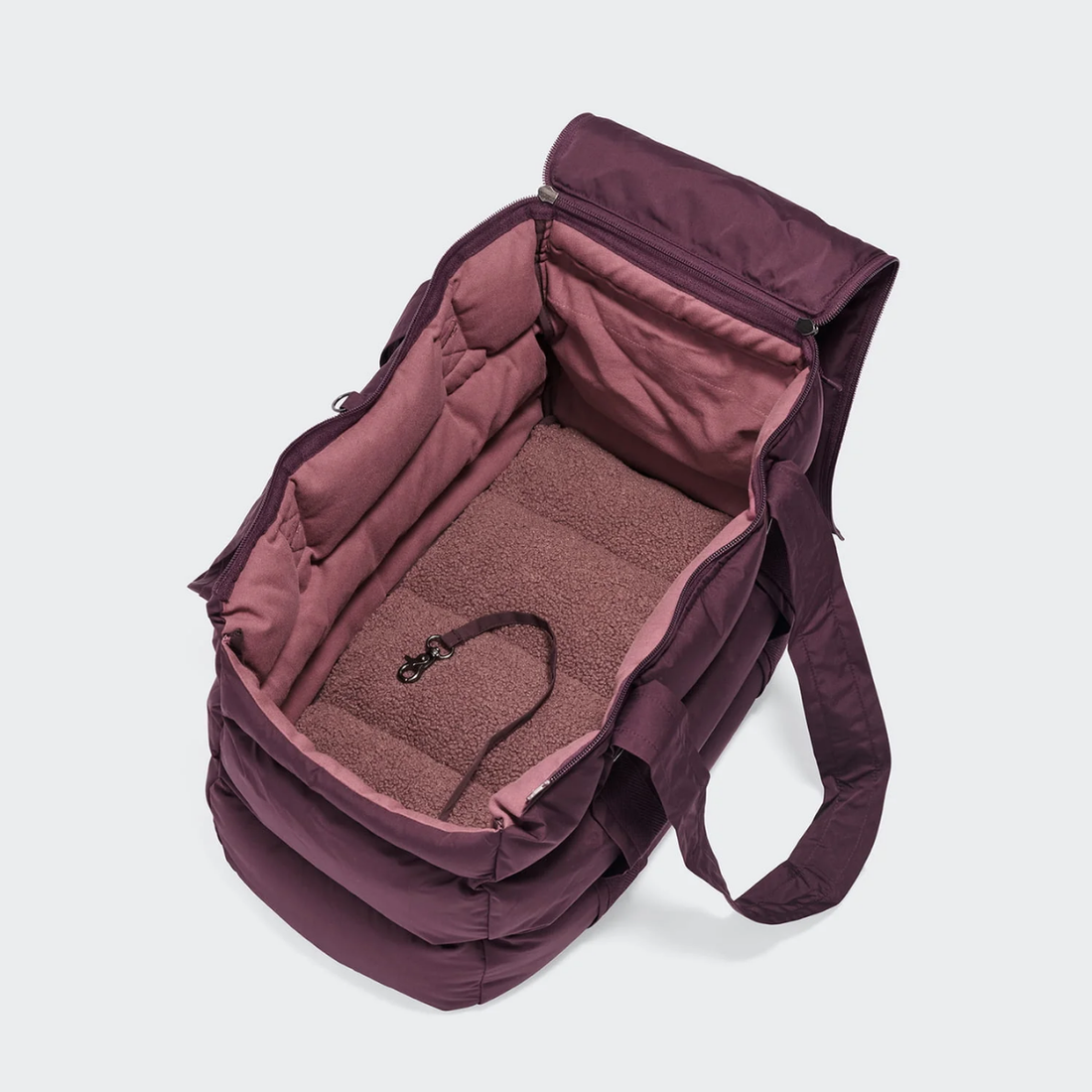 Cloud7 Montreal 2.0 // Vandafvisende og letvægts hundetaske (aubergine)