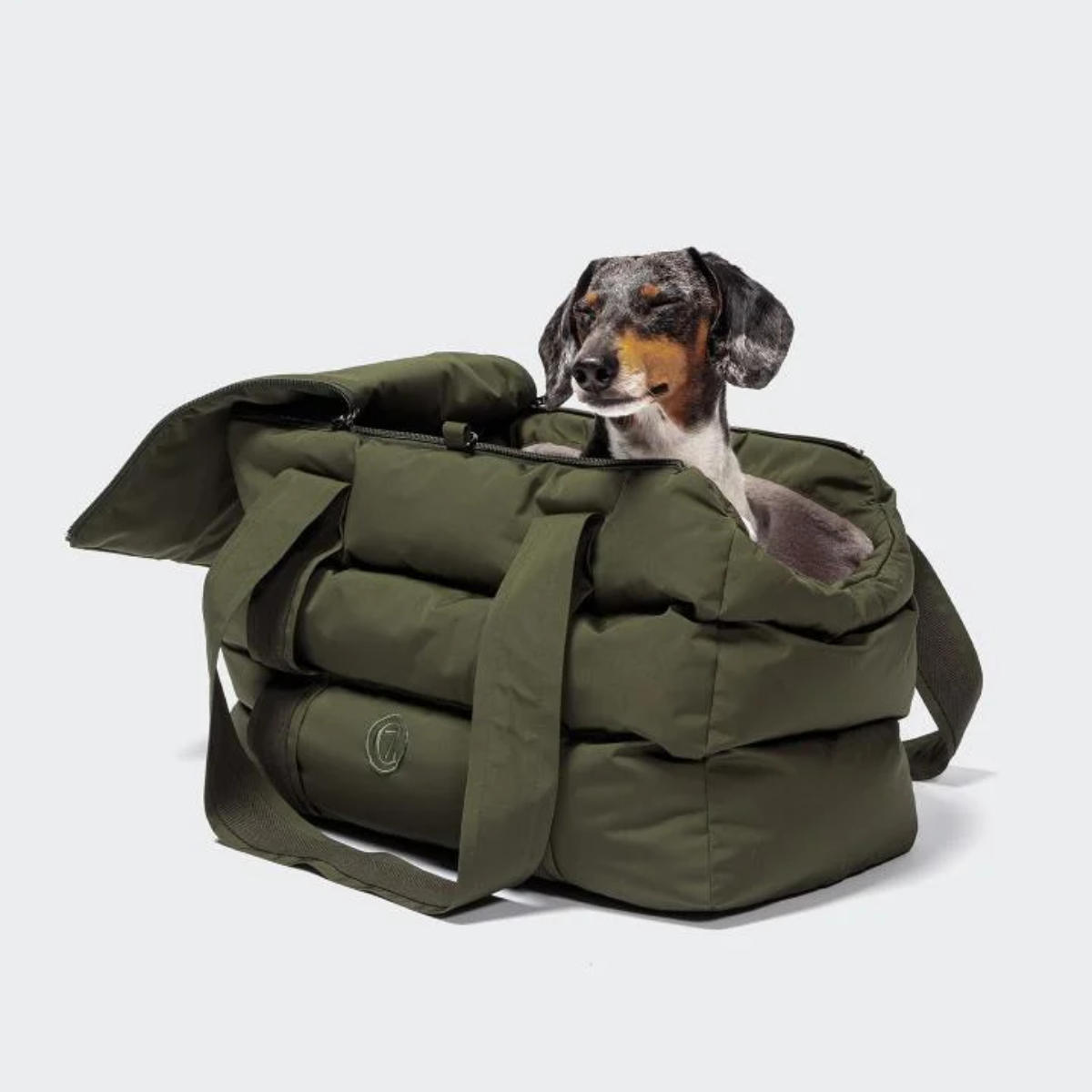 Cloud7 Montreal // Wasserabweisende und leichte Hundetasche (Oliv)