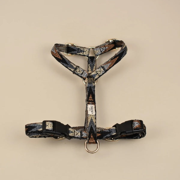 Drew's Dogwear Dark Arrow // Verstellbares Y-Geschirr (braunes Muster)