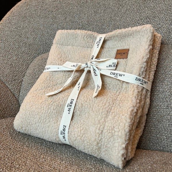 Drew's Dogwear Teddy // Weiche Hundedecke aus Teddyfleece (beige)