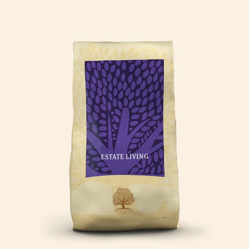 Essential Estate Living // Getreidefreies Trockenfutter mit britischem Lamm und Wild 