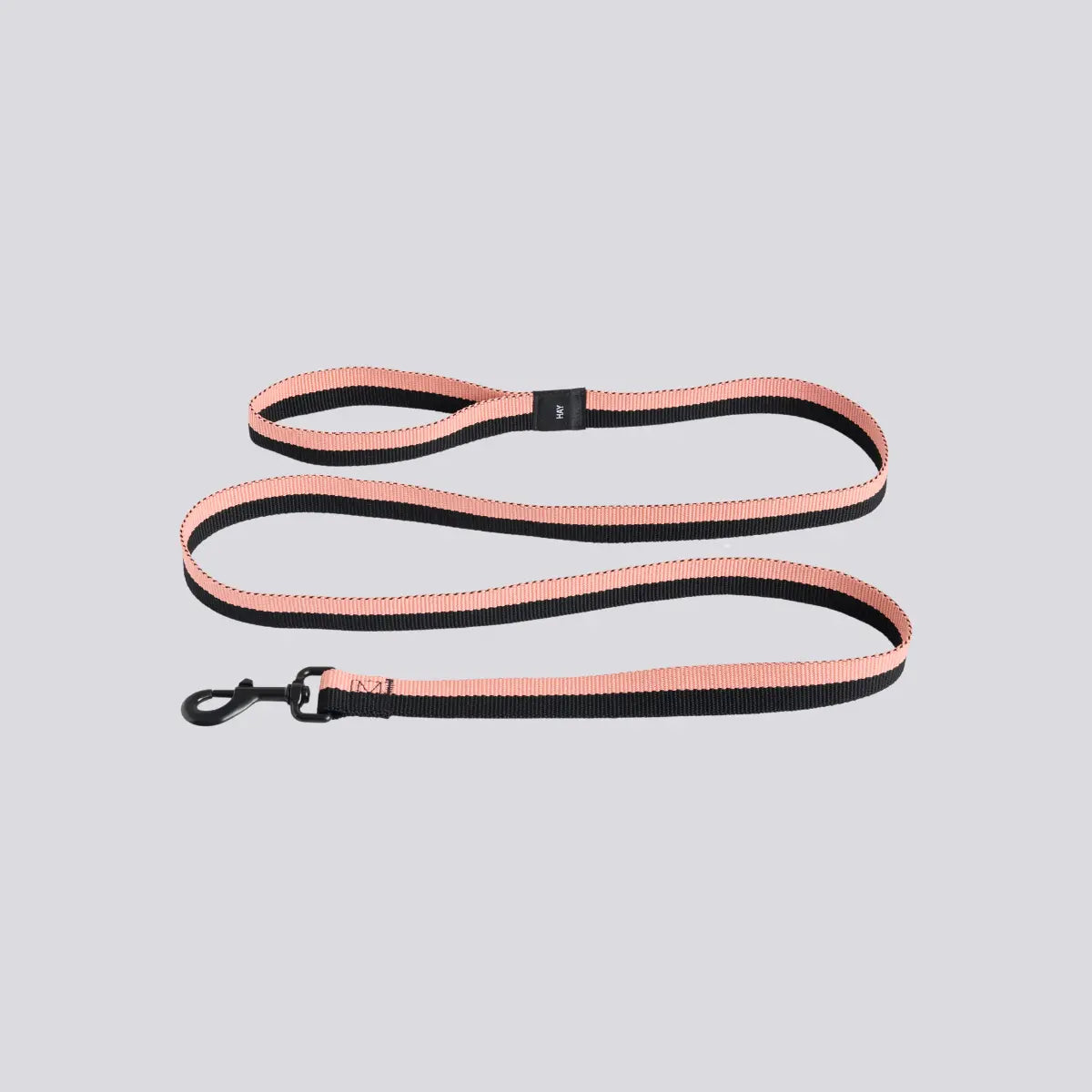HAY Dogs Flat // Klassische Hundeleine aus recyceltem Nylon (pink/schwarz)