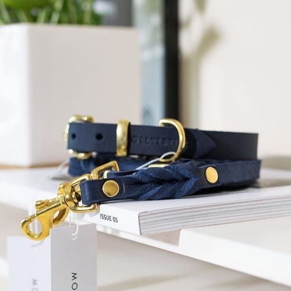 Butter Navy // Halsband aus weichem Leder (Marineblau) 