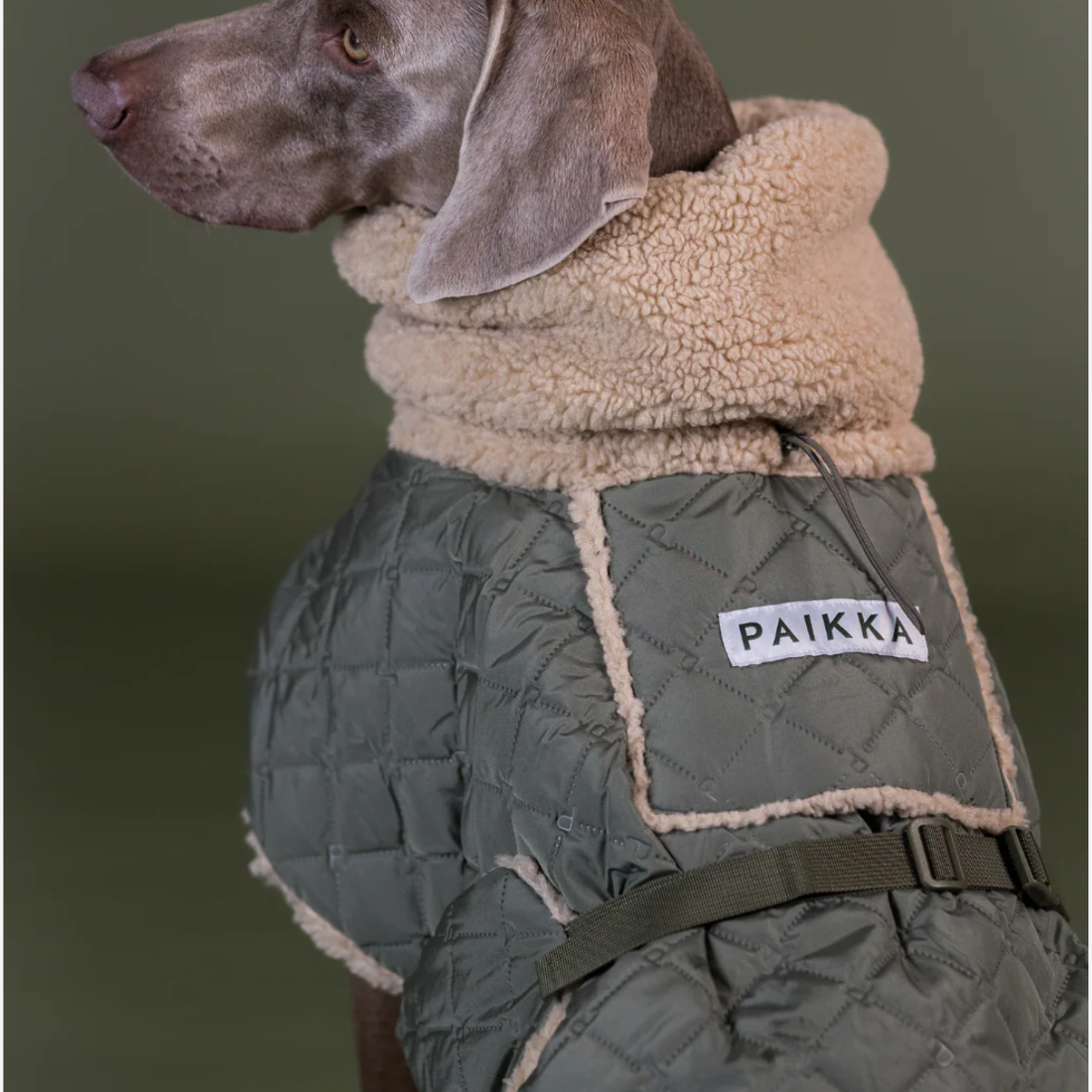 Paikka Quilted Sherpa // Vendbar vinterjakke med god pasform (olive)